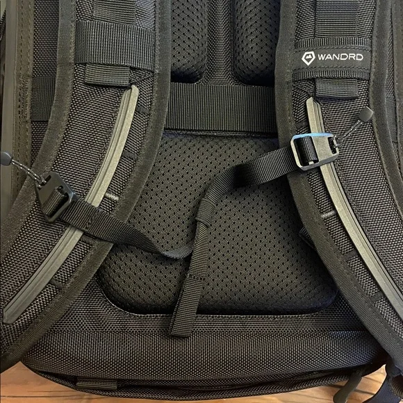 WANDRD PRVKE 21 V2 in Wasatch Green, EUC! - Picture 3 of 11